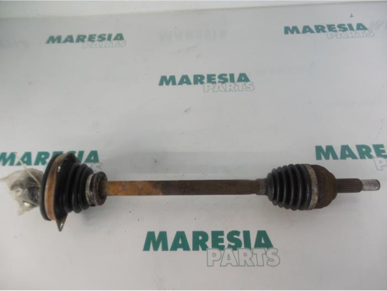 Renault - Twingo - Front drive shaft, left