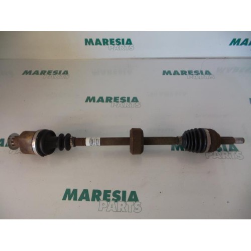 Renault - Twingo - Front drive shaft, right