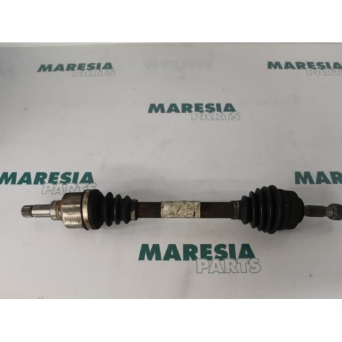 Peugeot - 206 - Front drive shaft, left
