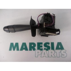 Renault - Megane Scenic - Indicator switch