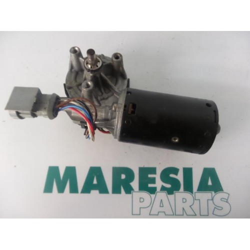 Renault - Megane Scenic - Front wiper motor