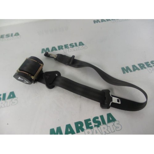 Peugeot - 807 - Sicherheitsgurt links hinten