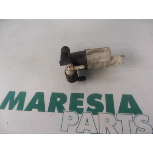 Peugeot - 807 - Scheibensprüherpumpe vorne