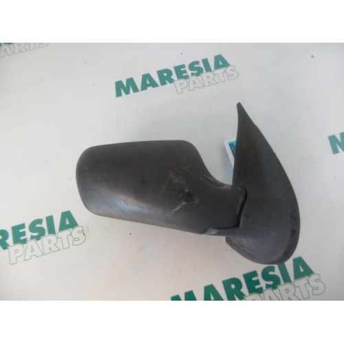 Fiat - Punto - Wing mirror, right