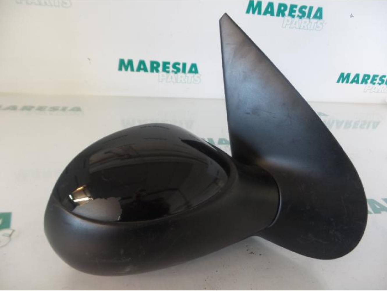 Peugeot - 206 - Wing mirror, right