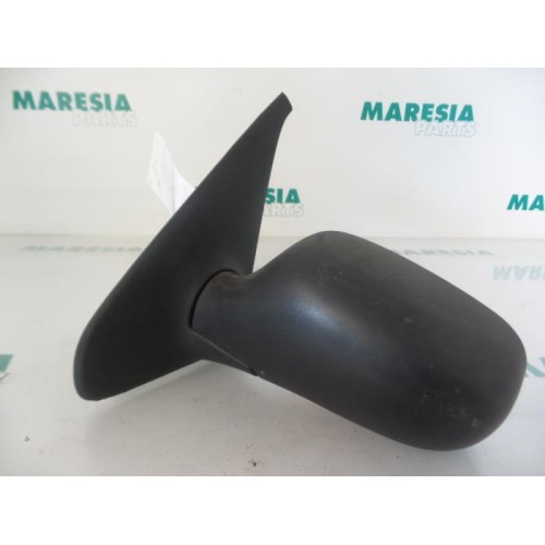 Renault - Clio - Wing mirror, left