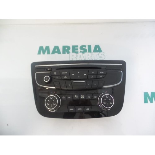 Peugeot - 508 - Heater control panel