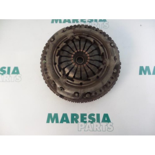 Renault - Megane - Flywheel