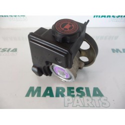 Peugeot - 206 - Power steering pump