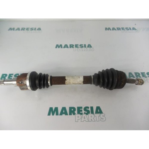 Peugeot - 206 - Front drive shaft, left
