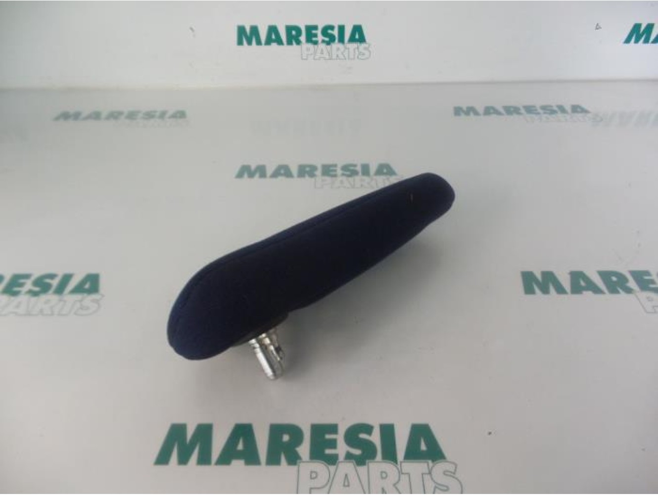 Peugeot - 307 - Armrest