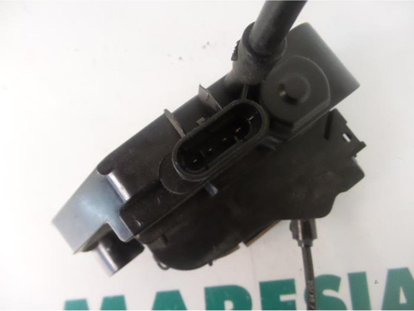 Renault - Megane - Front door lock mechanism 4-door, right