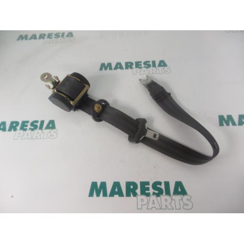 Renault - Megane - Front seatbelt, right
