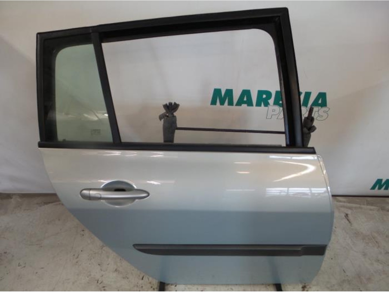 Renault - Megane - Rear door 4-door, right