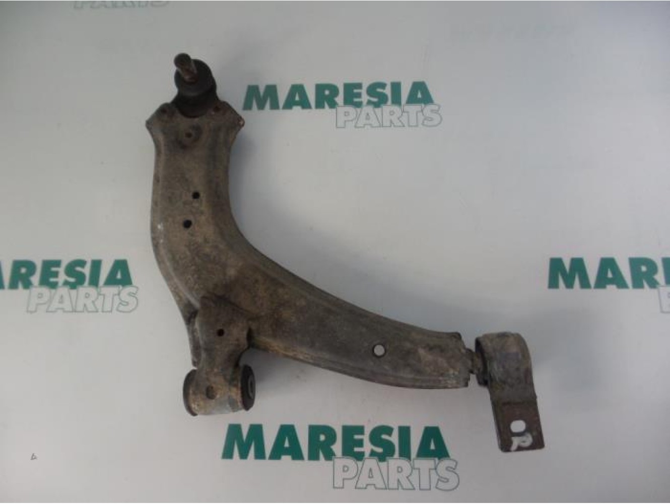 Citroen - Picasso - Front lower wishbone, right