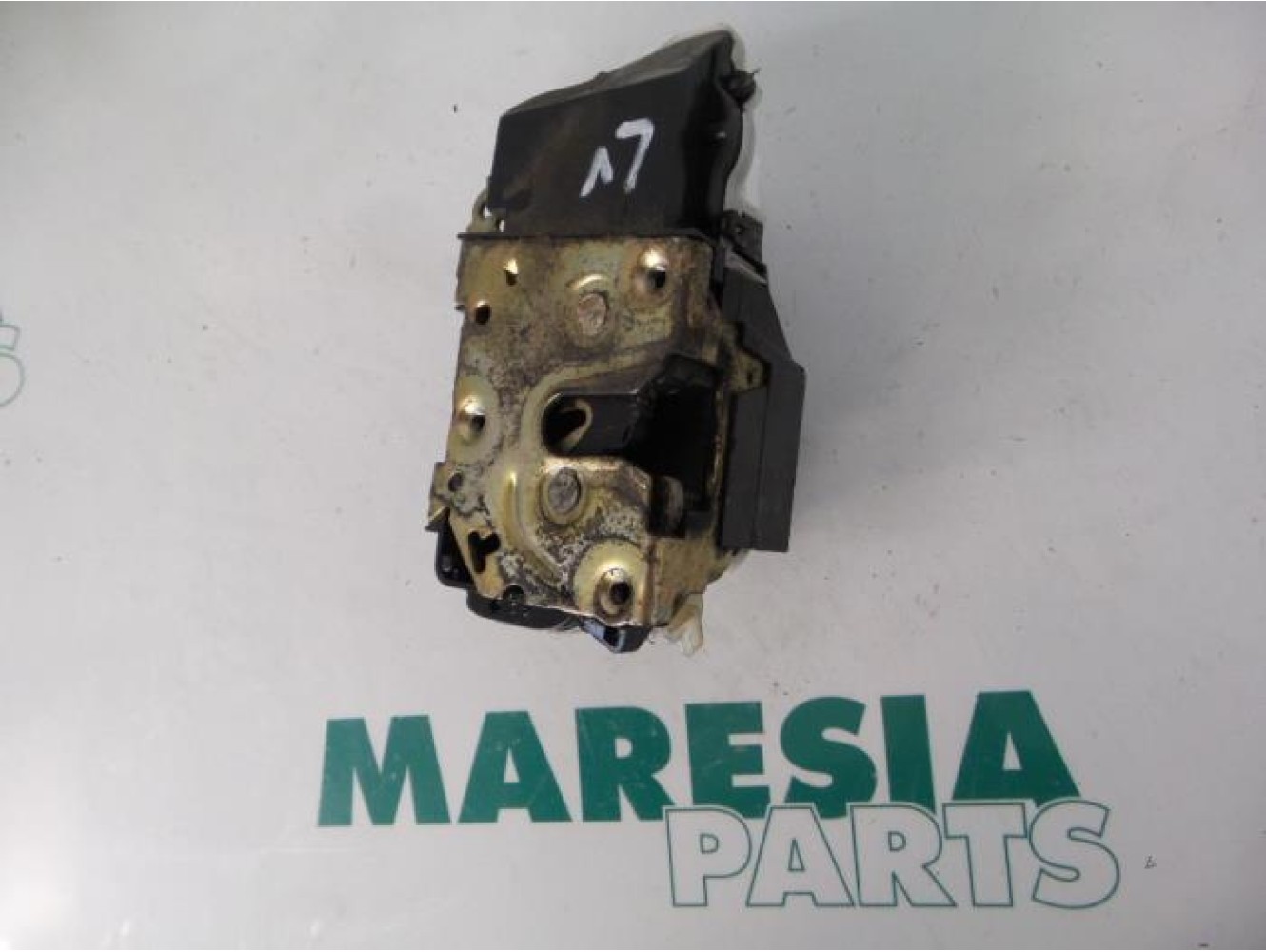 Citroen - C5 - Door lock mechanism 4-door, front left