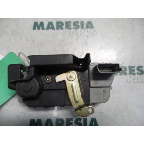 Citroen - Picasso - Rear door lock mechanism 4-door, left