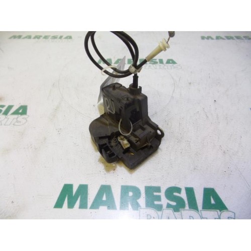 Renault - Megane - Front door lock mechanism 4-door, right