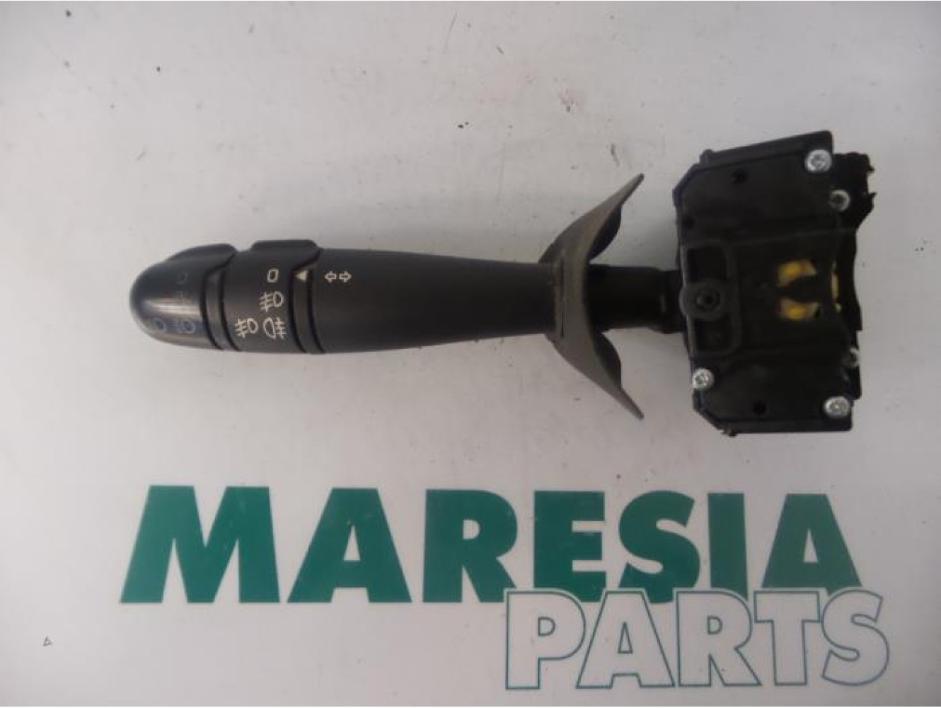 Renault - Megane Scenic - Indicator switch