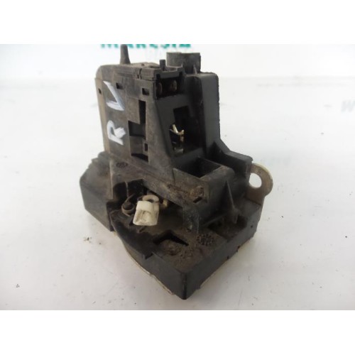 Renault - Megane Scenic - Front door lock mechanism 4-door, right