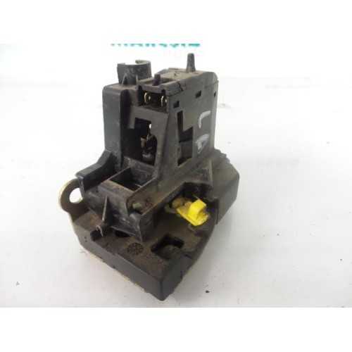 Renault - Megane Scenic - Rear door lock mechanism 4-door, left