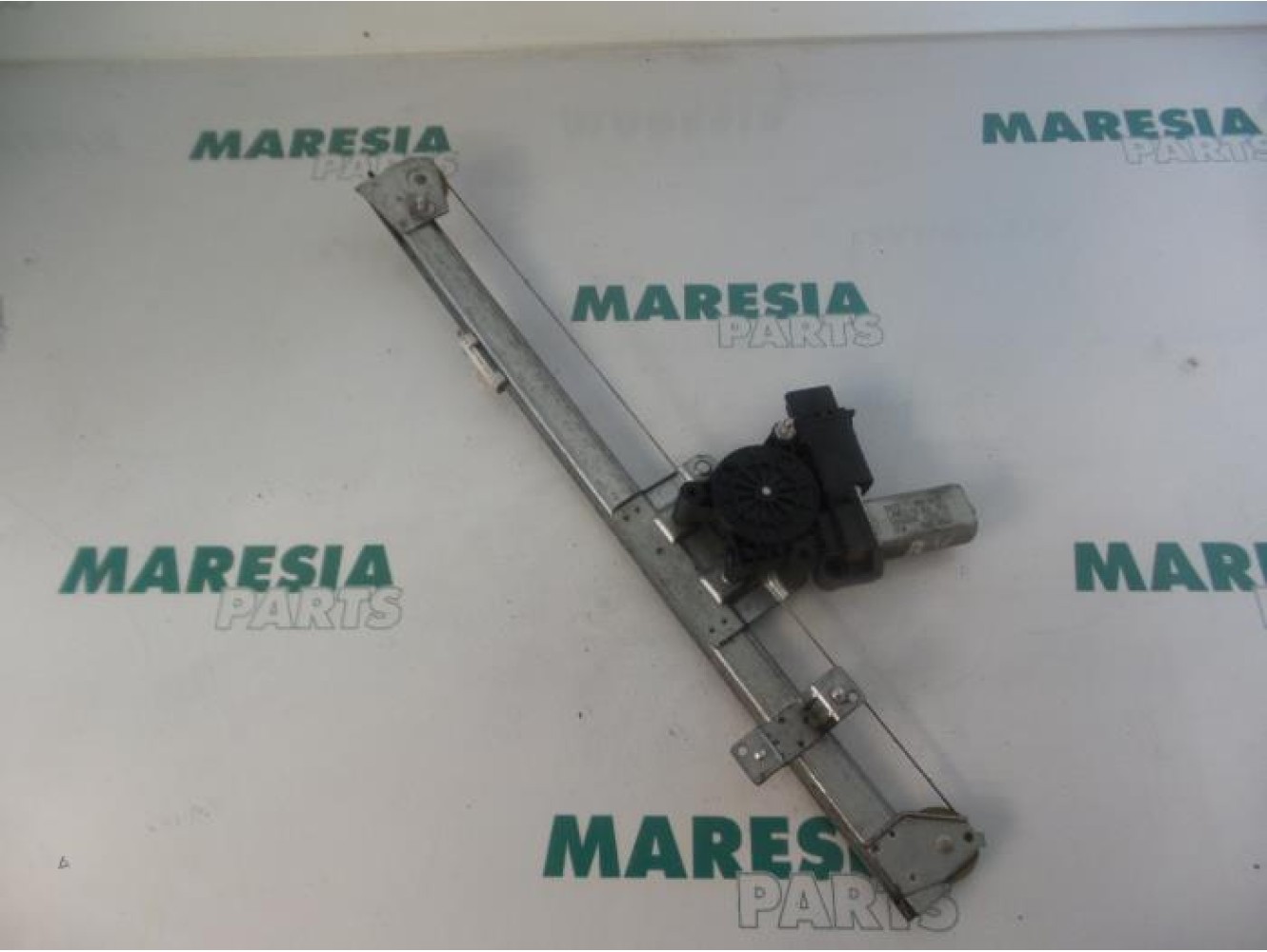 Fiat - Ducato - Window mechanism 2-door, front right