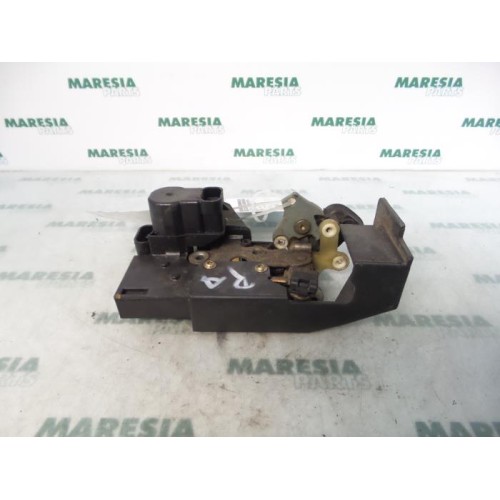 Alfa Romeo - 156 - Rear door mechanism 4-door, right