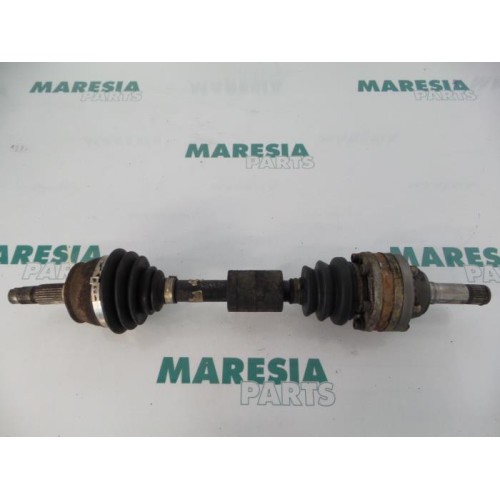 Alfa Romeo - 156 - Antriebswelle links vorne