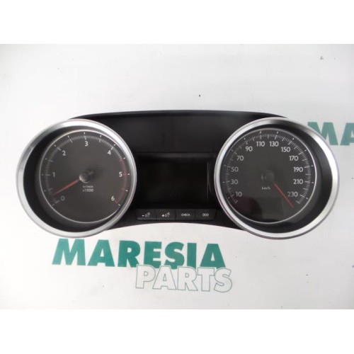 Peugeot - 508 - Instrument de bord