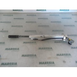 Renault - Megane - Set of tailgate gas struts