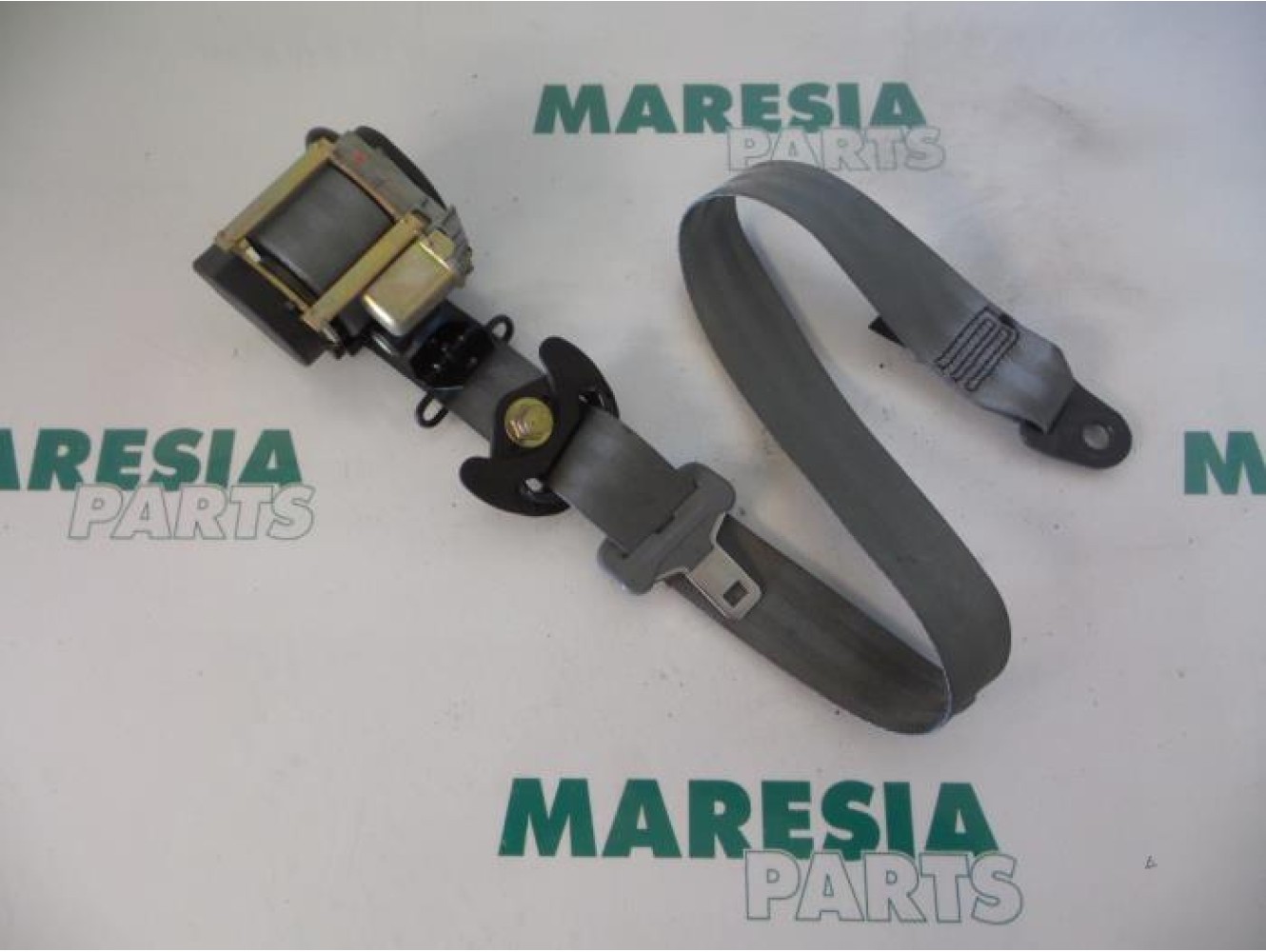 Citroen - C5 - Front seatbelt, right