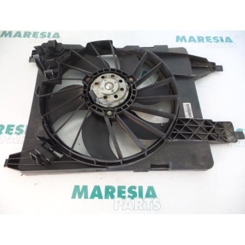 Renault - Megane Scenic - Kühlgebläse Motor