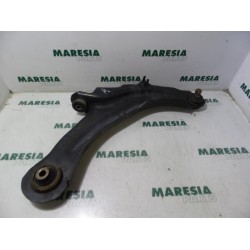 Renault - Megane Scenic - Front lower wishbone, right
