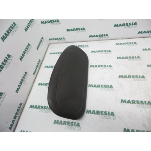 Fiat - Punto - Airbag siège
