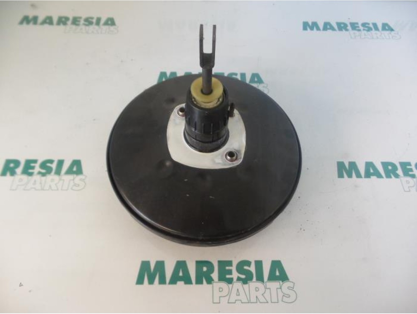 Renault - Megane Scenic - Brake servo