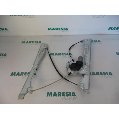 Renault - Clio - Window mechanism 4-door, front right
