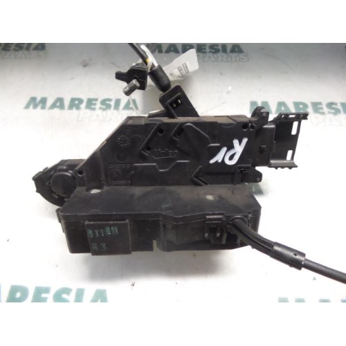 Peugeot - 207 - Front door lock mechanism 4-door, right