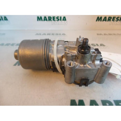 Peugeot - 207 - Front wiper motor