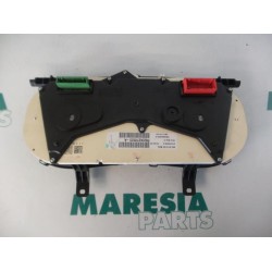 Renault - Clio - Instrument panel