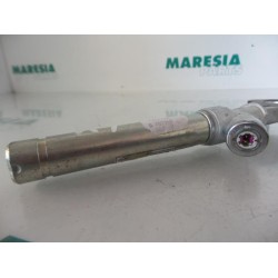 Renault - Clio - Gordelspanner links
