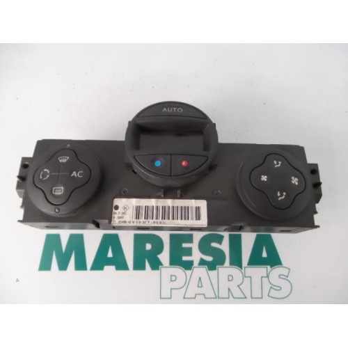 Renault - Megane - Panneau de commandes chauffage