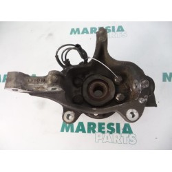Renault - Laguna - Knuckle, front right
