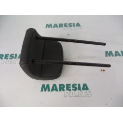 Renault - Laguna - Headrest