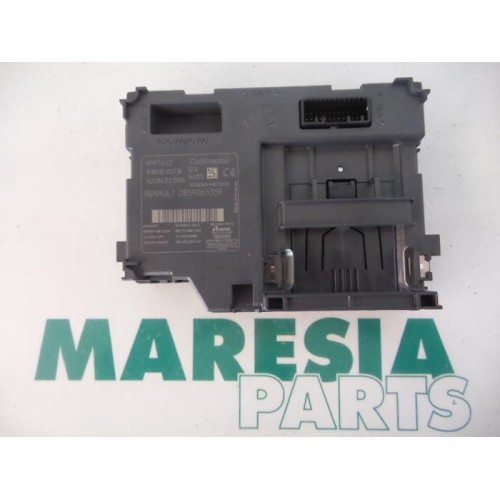 Renault - Captur - Card reader (lock)