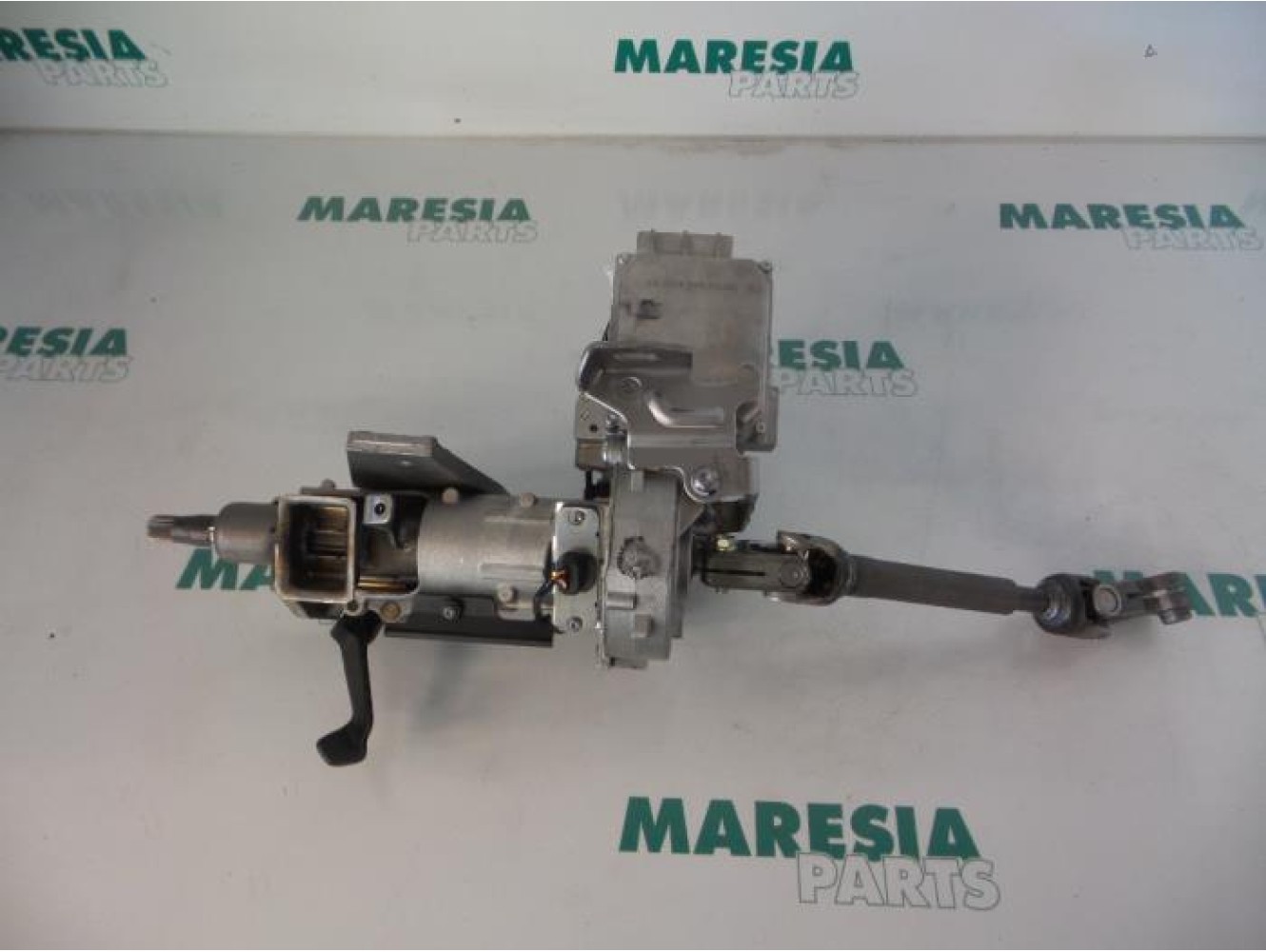 Renault - Captur - Steering column housing