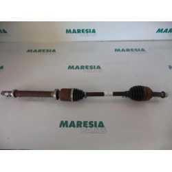 Renault - Clio - Front drive shaft, right