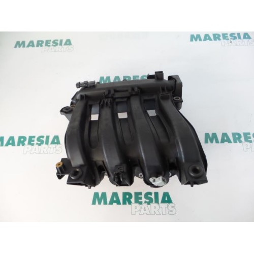 Renault - Clio - Intake manifold