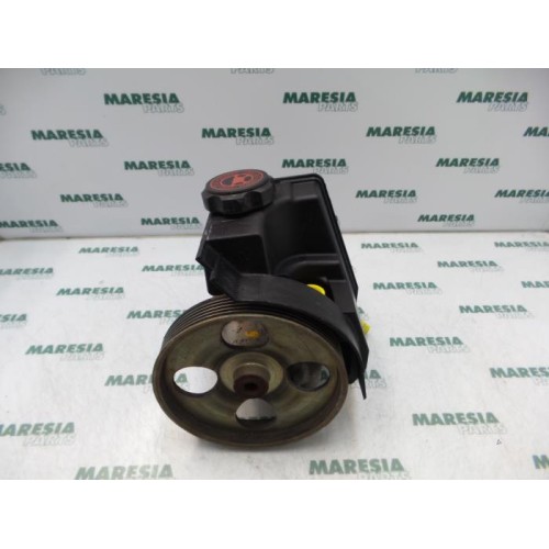 Citroen - Xsara - Power steering pump