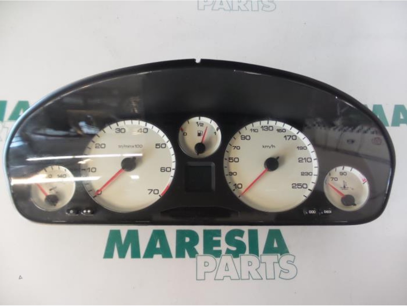 Peugeot - 607 - Instrument panel