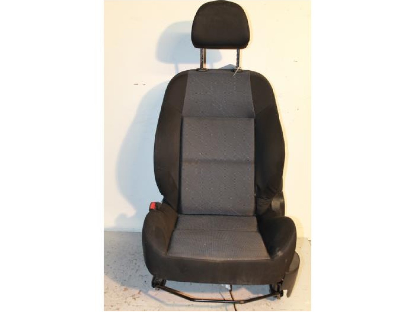 Peugeot - 207 - Stoel links